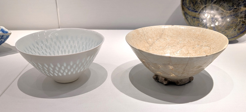 Zwei Keramikschalen